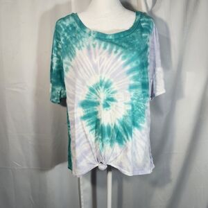 Vibrant Tie-Dye Short Sleeve Top